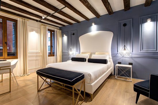San Marco Suite 755 — Guest room
