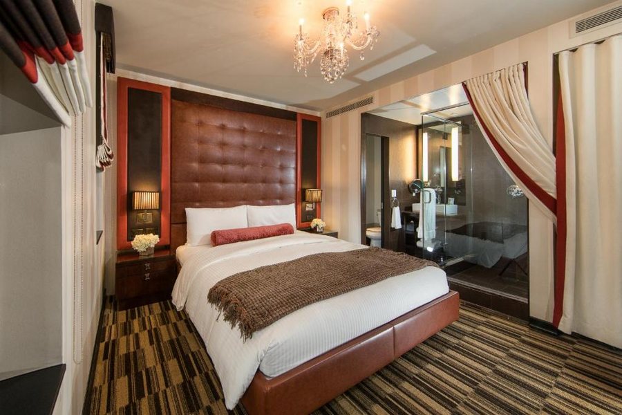 Sanctuary NYC Retreats — Guest room