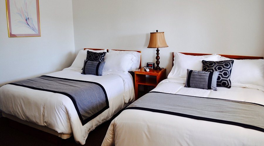 Sand and Sage Motel — Guest room