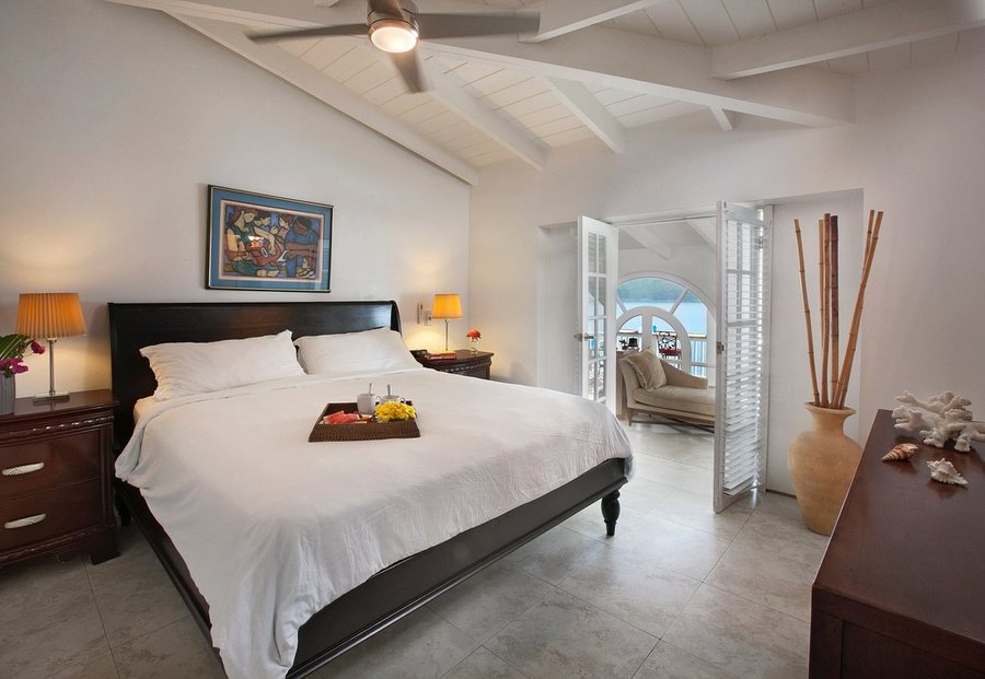 Sand Dollar Estate — Guest room