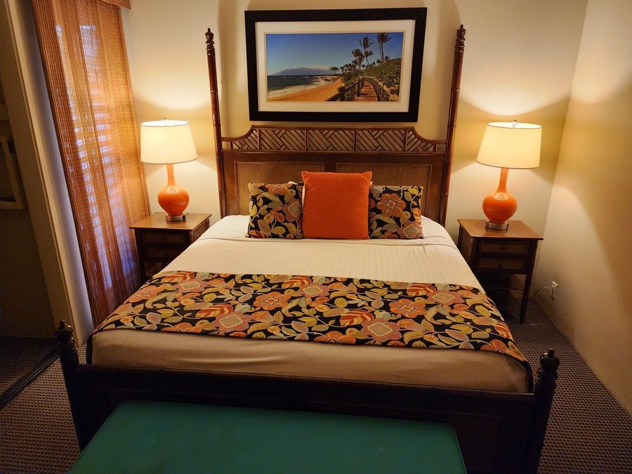 Sands of Kahana — Guest room