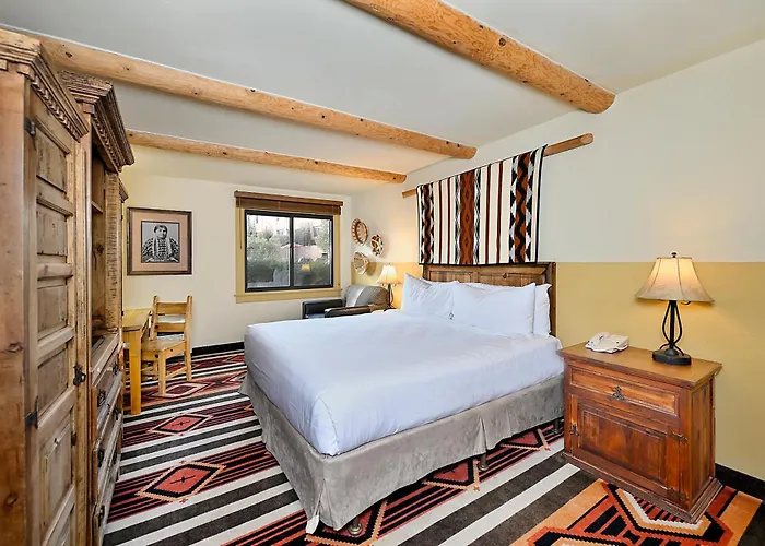 Santa Fe Rancheros RV Park and Campground — Guest room