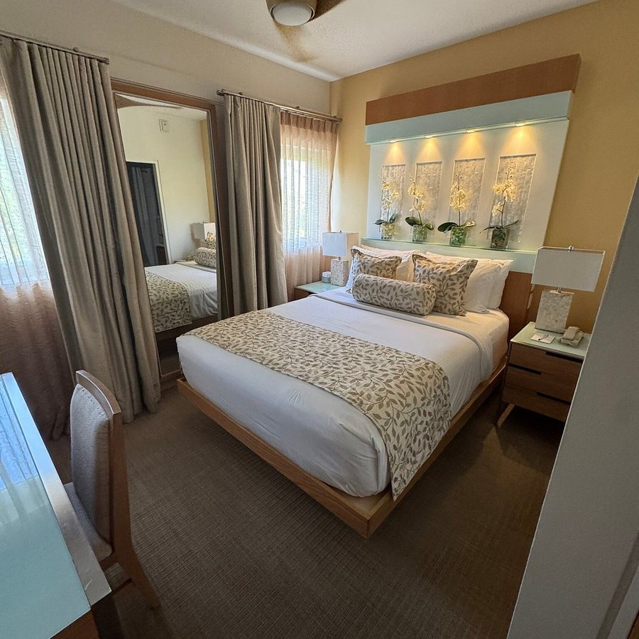 Santa Maria Suites — Guest room