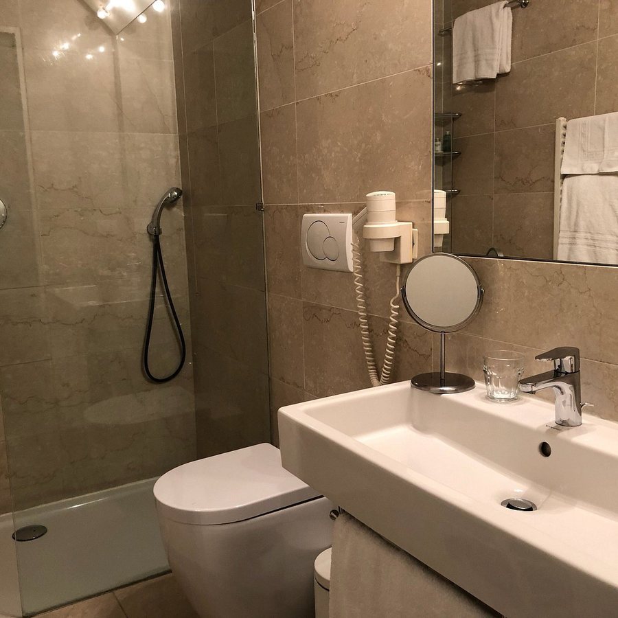 Santa Marta Suites — Bathroom