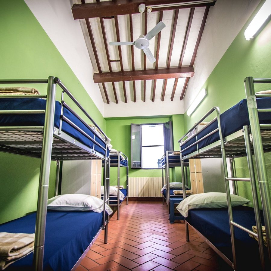 Santa Monaca Hostel — Guest room