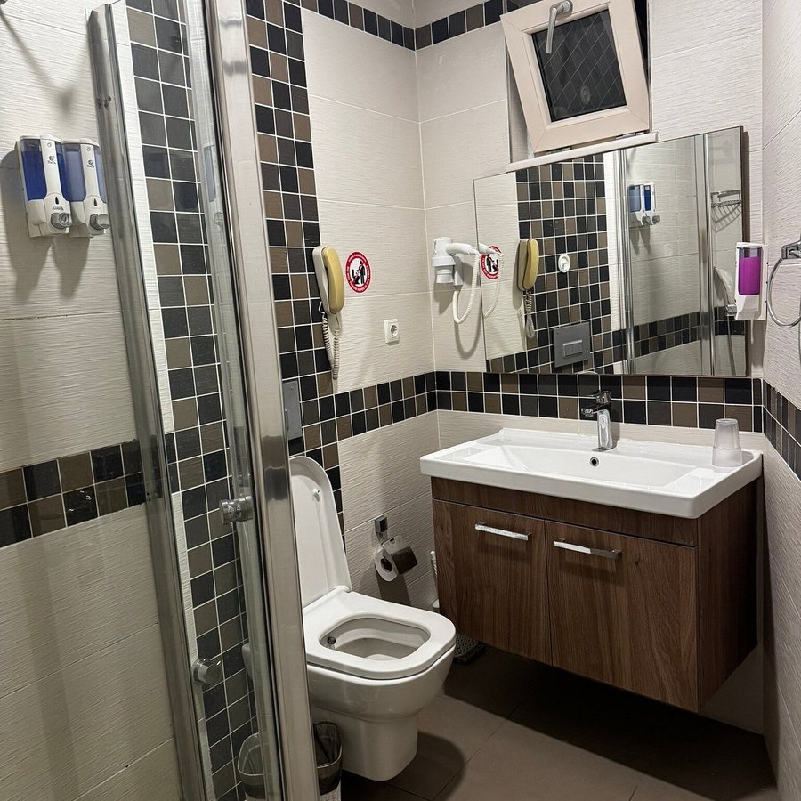 Sarnic Hotel Istanbul — Bathroom