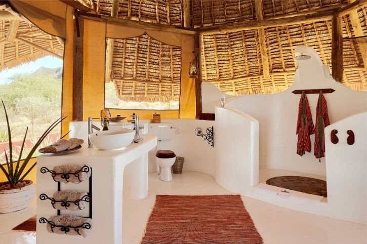 Sasaab — Bathroom