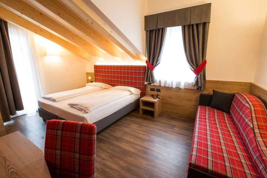 Sassdei My Active Suite Hotel — Guest room