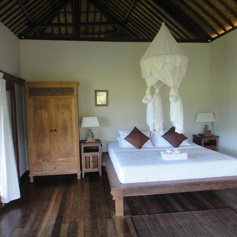 Sawah Indah Villa — Guest room