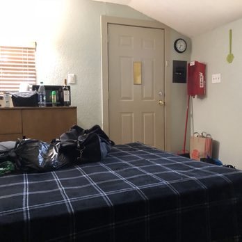 Sawmill Camping Resort — Guest room