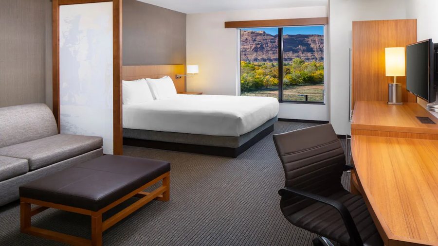 Scenic View Inn Suites Moab — Guest room