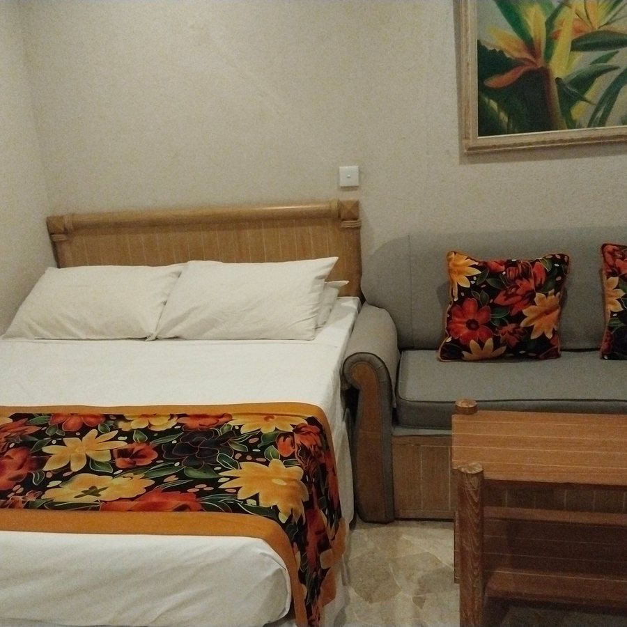 Schrute Farms Honesdale Pocono Mountains Region Pennsylvania — Guest room