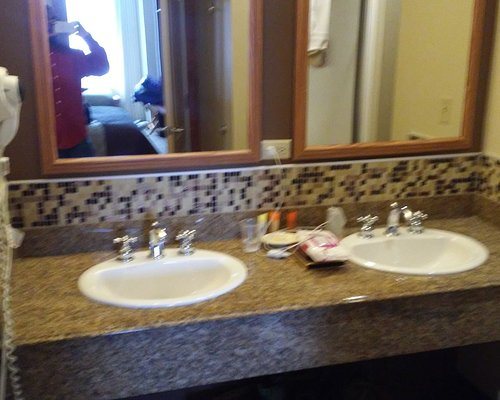 Schuss Mountain Shanty Creek Resort — Bathroom