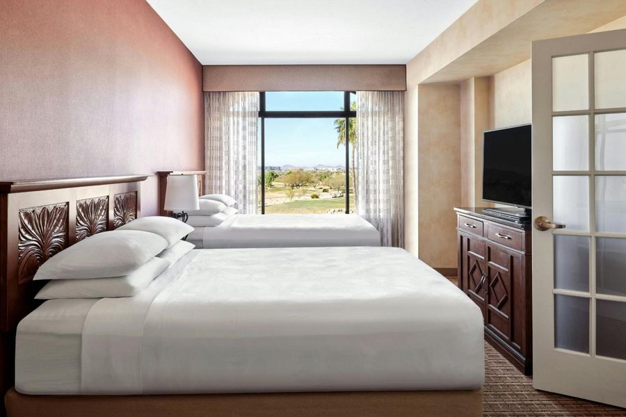 Scottsdale Marriott at McDowell Mountains — Guest room