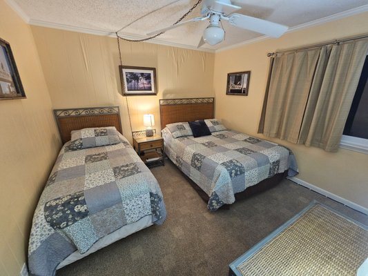 Sea Cabins and Oceanside Villas — Guest room