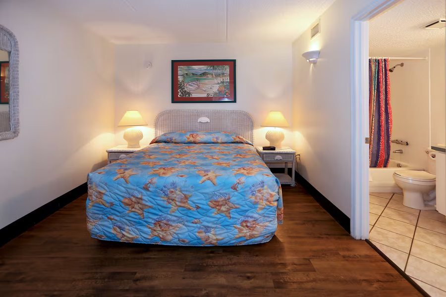 Sea Club IV — Guest room