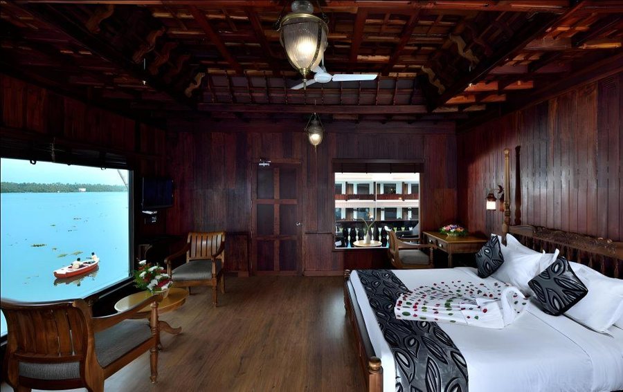 Sea Lagoon Health Resort — Guest room