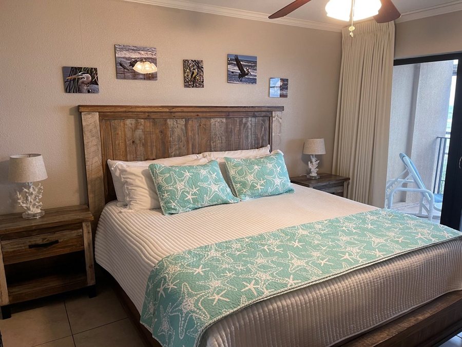 Seabreeze Beach Resort — Guest room