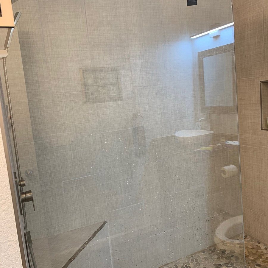 Seacliff Motel on the Bluff — Bathroom