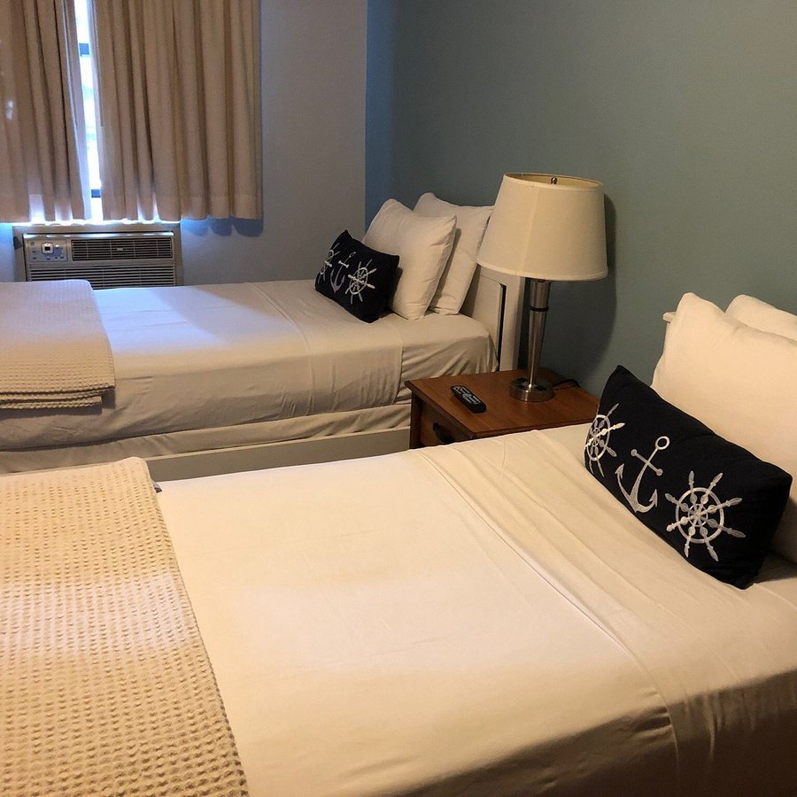 Seafarers International House New York City New York — Guest room