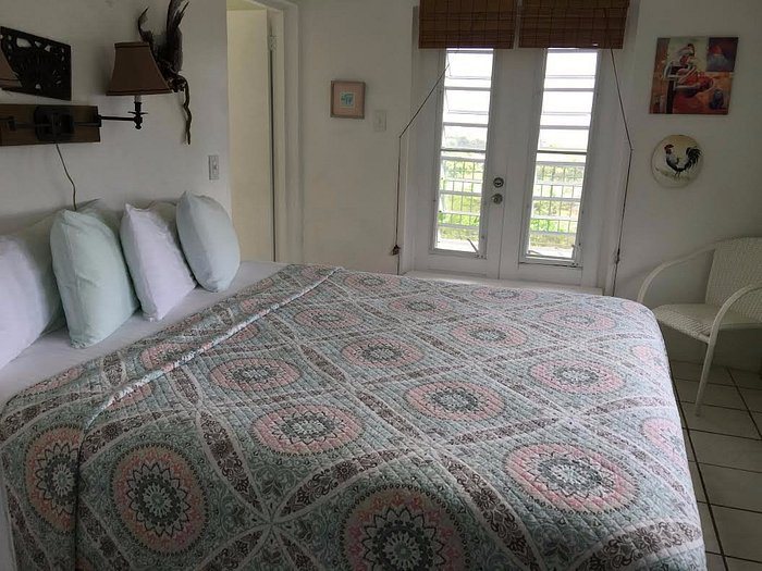 Seagate Hotel — Guest room
