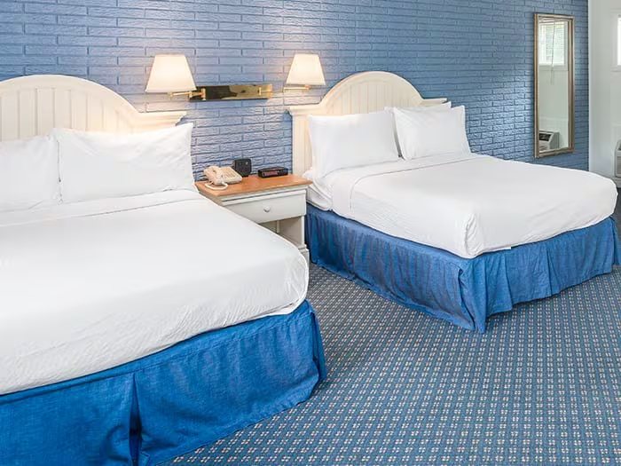 Seashore Park Inn — Guest room