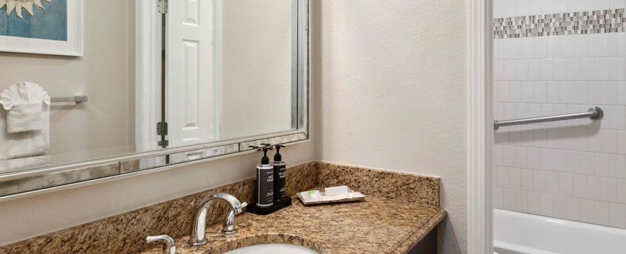 Seawatch Plantation Resort by ResortShare — Bathroom