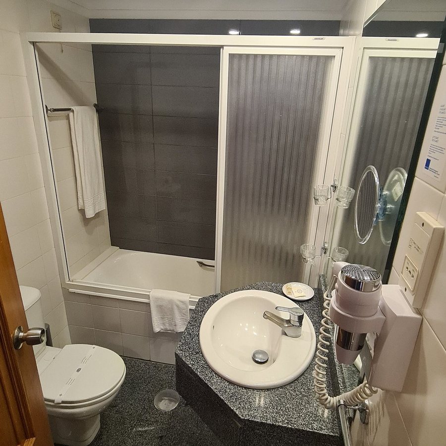 Seculo Hotel — Bathroom
