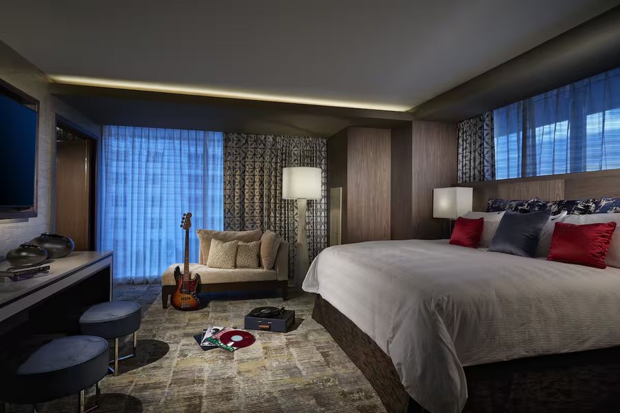 Seminole Hard Rock Hotel Casino Tampa — Guest room