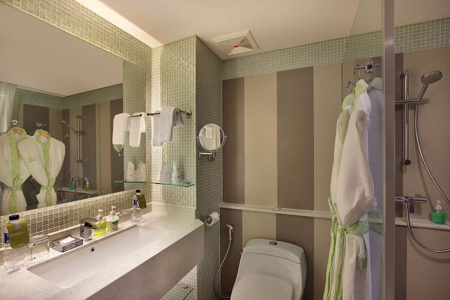 SenS Hotel Spa Ubud Town Centre — Bathroom