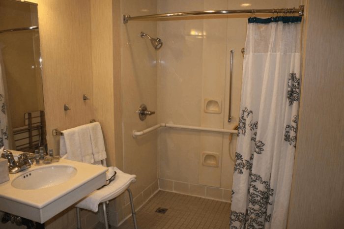 Sens Suites Livermore SureStay Collection By Best Western — Bathroom