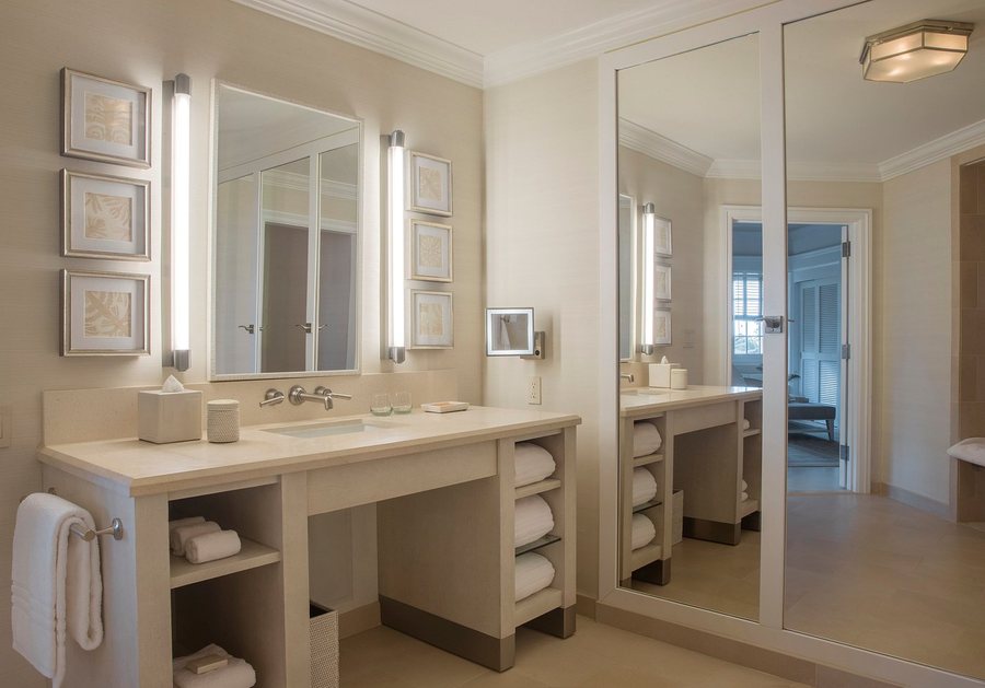 Sensei Lanai A Four Seasons Resort — Bathroom