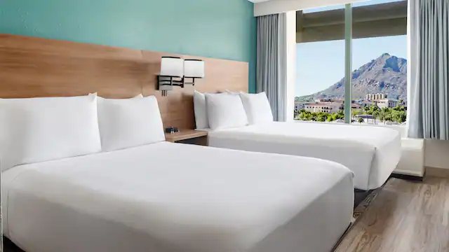 Sentral Old Town — Guest room