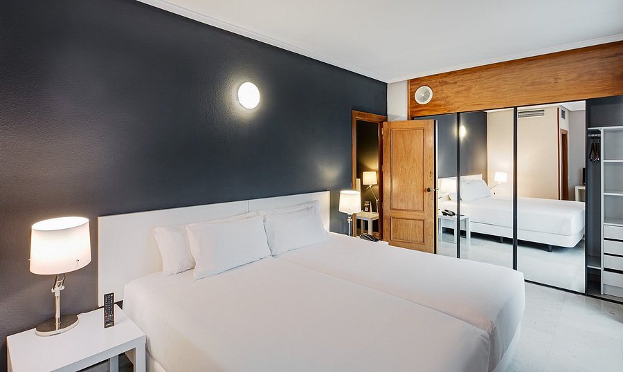 Sercotel Togumar — Guest room
