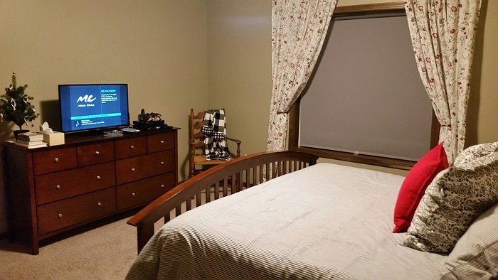 Serenity House Network — Guest room