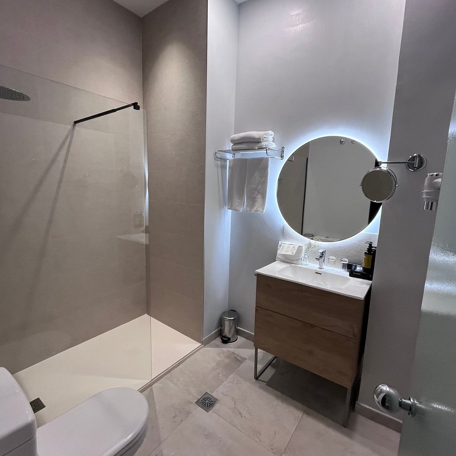 Serhs Carlit Boutique Hotel Barcelona Catalonia — Bathroom