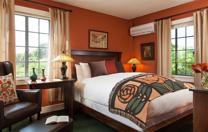 Settlers Inn — Guest room