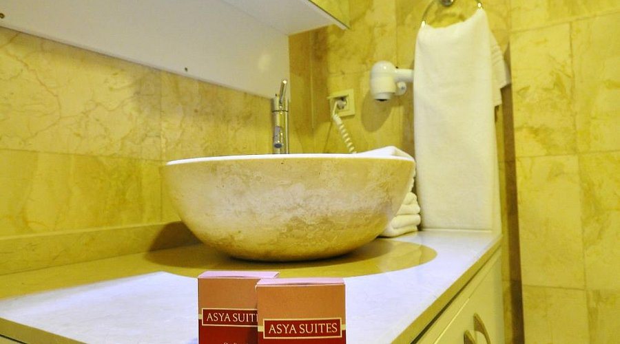 Seya Suites Hotel Istanbul — Bathroom