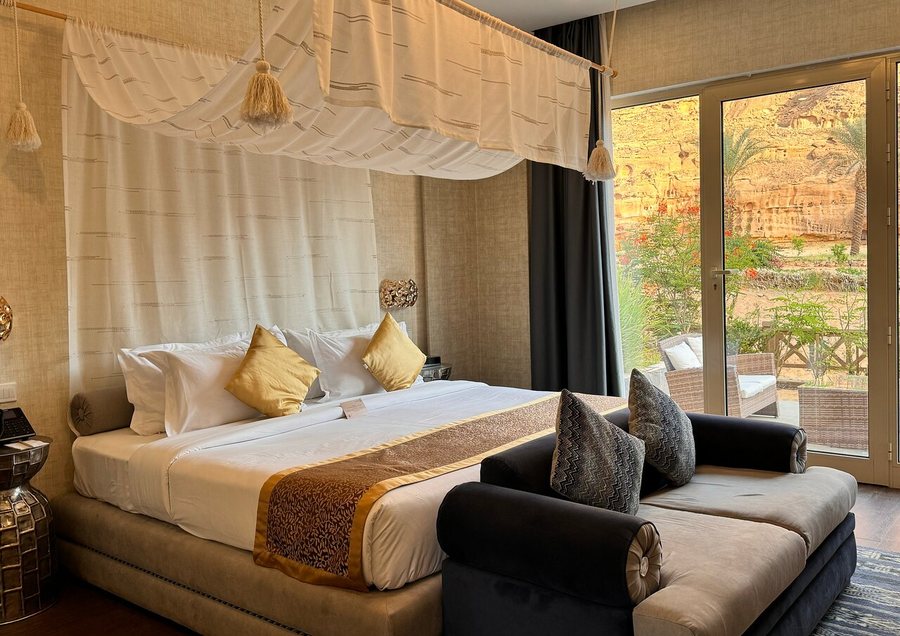 Shaden Resort — Guest room