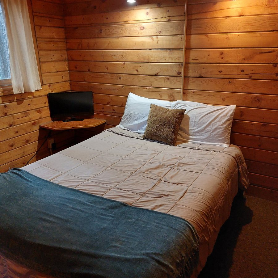 Shady Rest Motel — Guest room