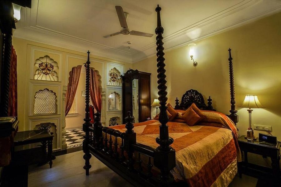 Shahpura Haveli — Guest room