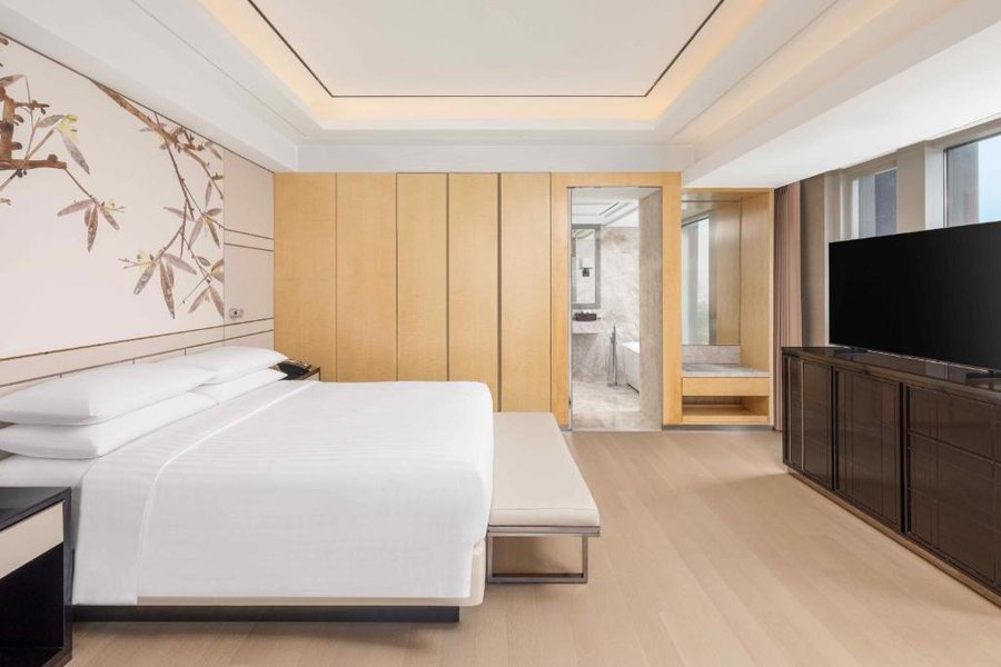 Shanghai Marriott Hotel Parkview — Guest room