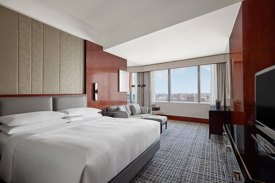 Shanghai Marriott Marquis City Centre — Guest room