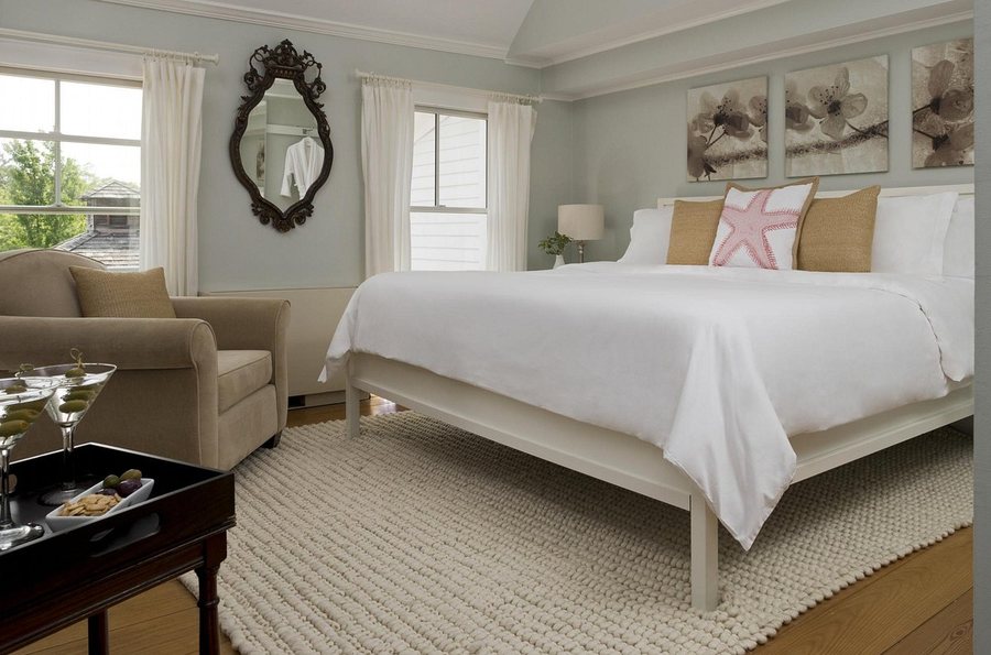 Shelter Island House — Guest room