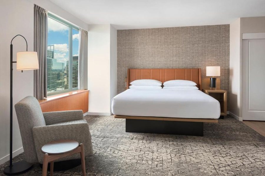 Sheraton Boston Hotel — Guest room