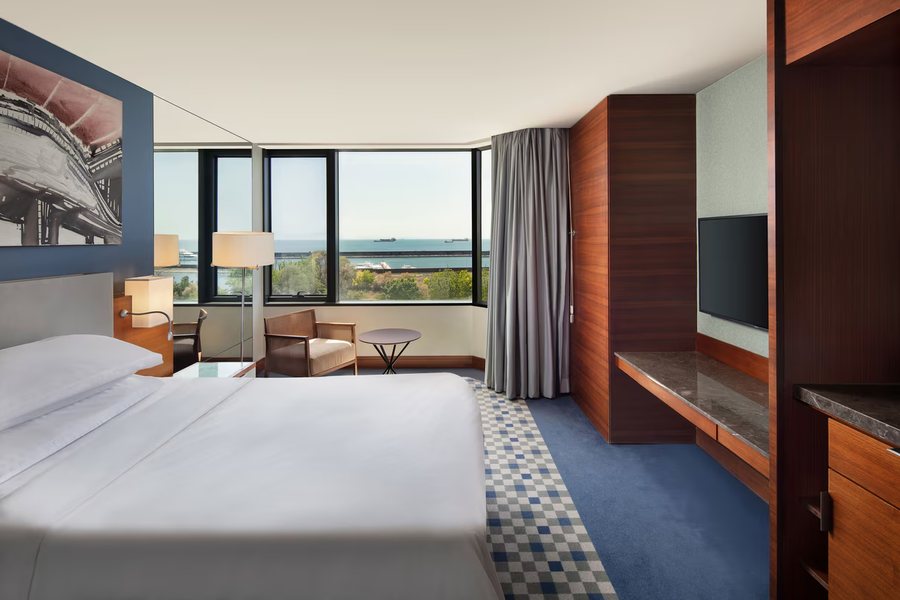 Sheraton Istanbul Atakoy Hotel Istanbul — Guest room