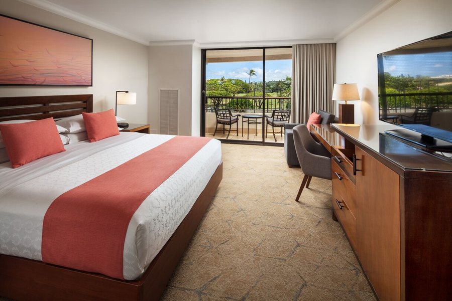 Sheraton Maui Resort Spa — Guest room