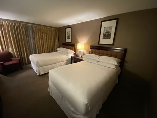 Sheraton Oklahoma City Downtown Hotel — Guest room