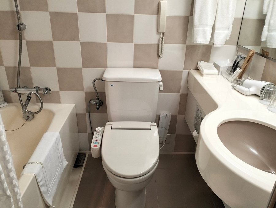 Shibuya Excel Hotel Tokyu — Bathroom