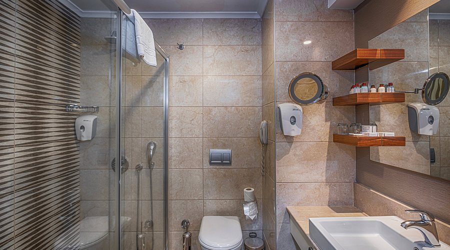Side Hotel Istanbul — Bathroom